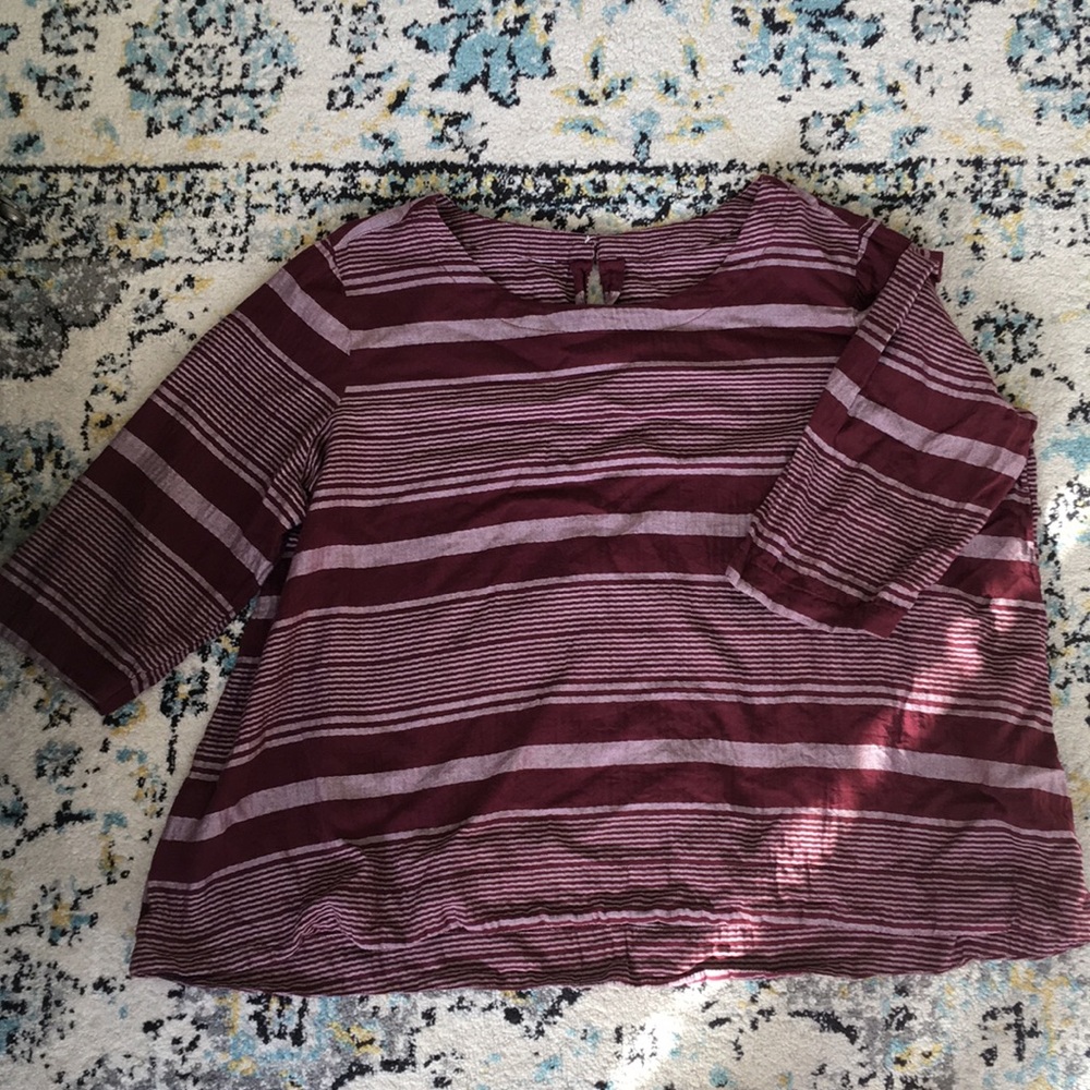 ❄️Women’s 2X Blouse❄️